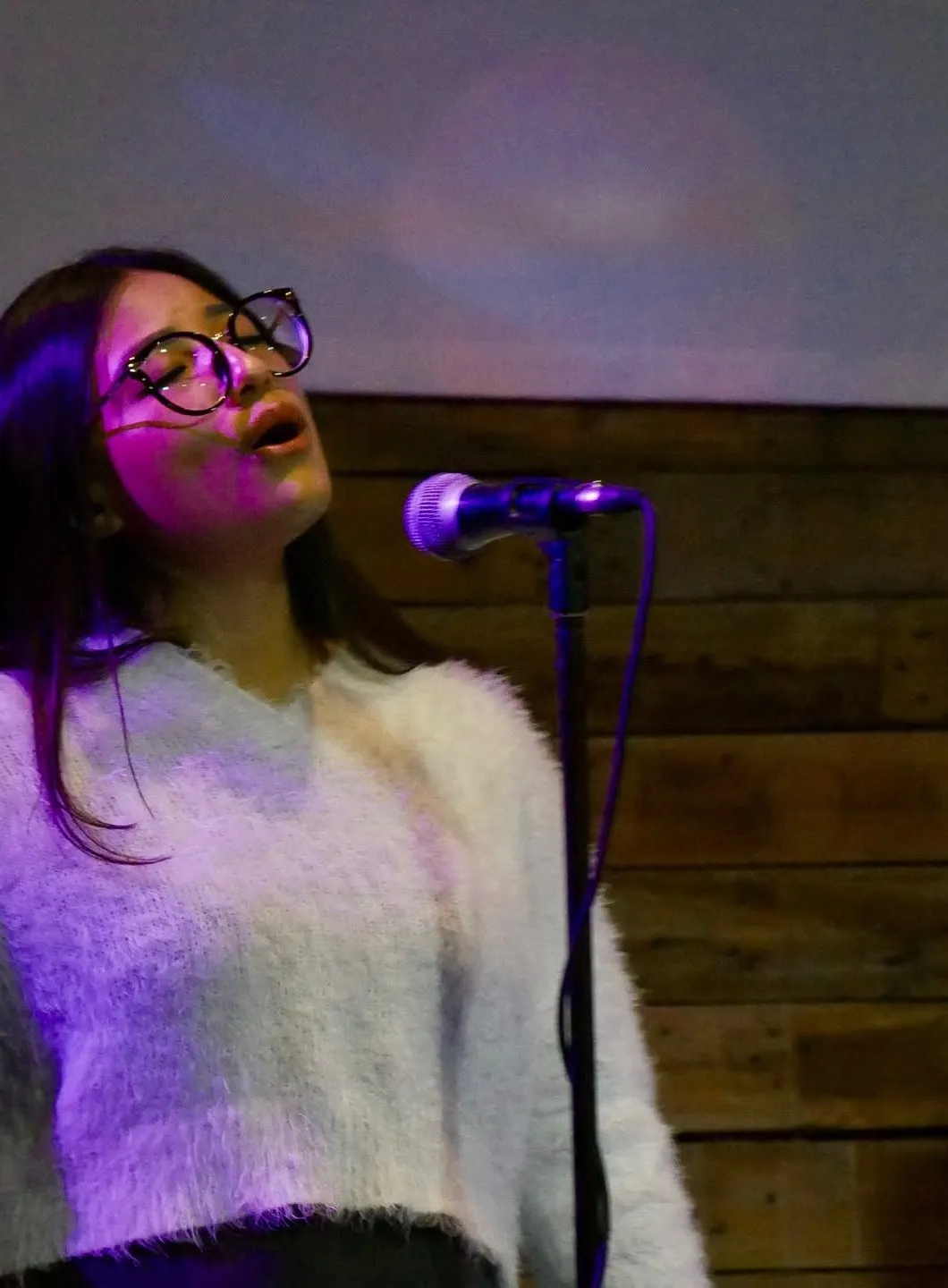 Alabanza en el escenario
